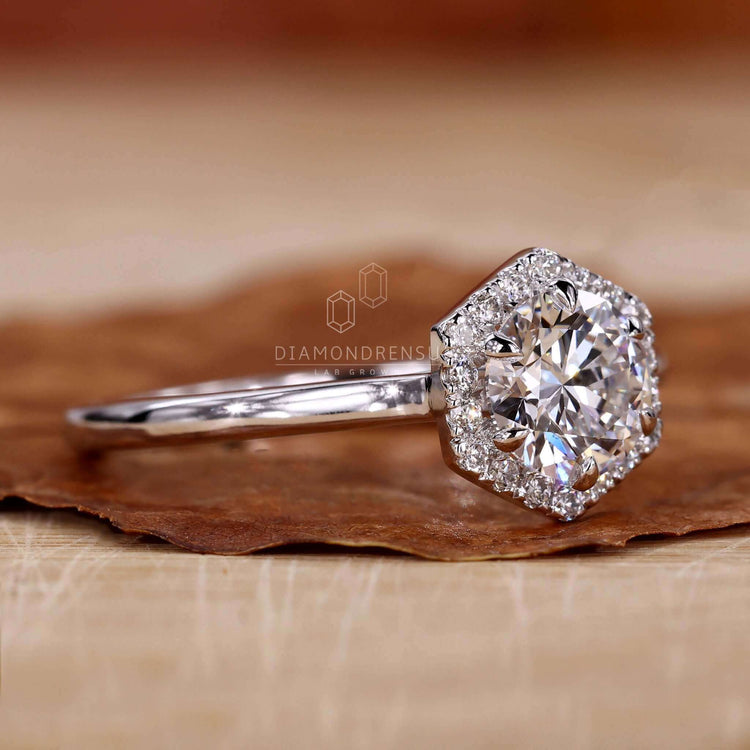 Classic cathedral ring setting with intricate details for a unique look.