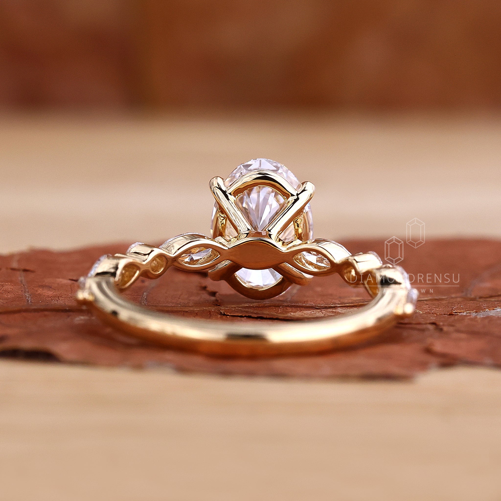 Round cut side diamond ring
