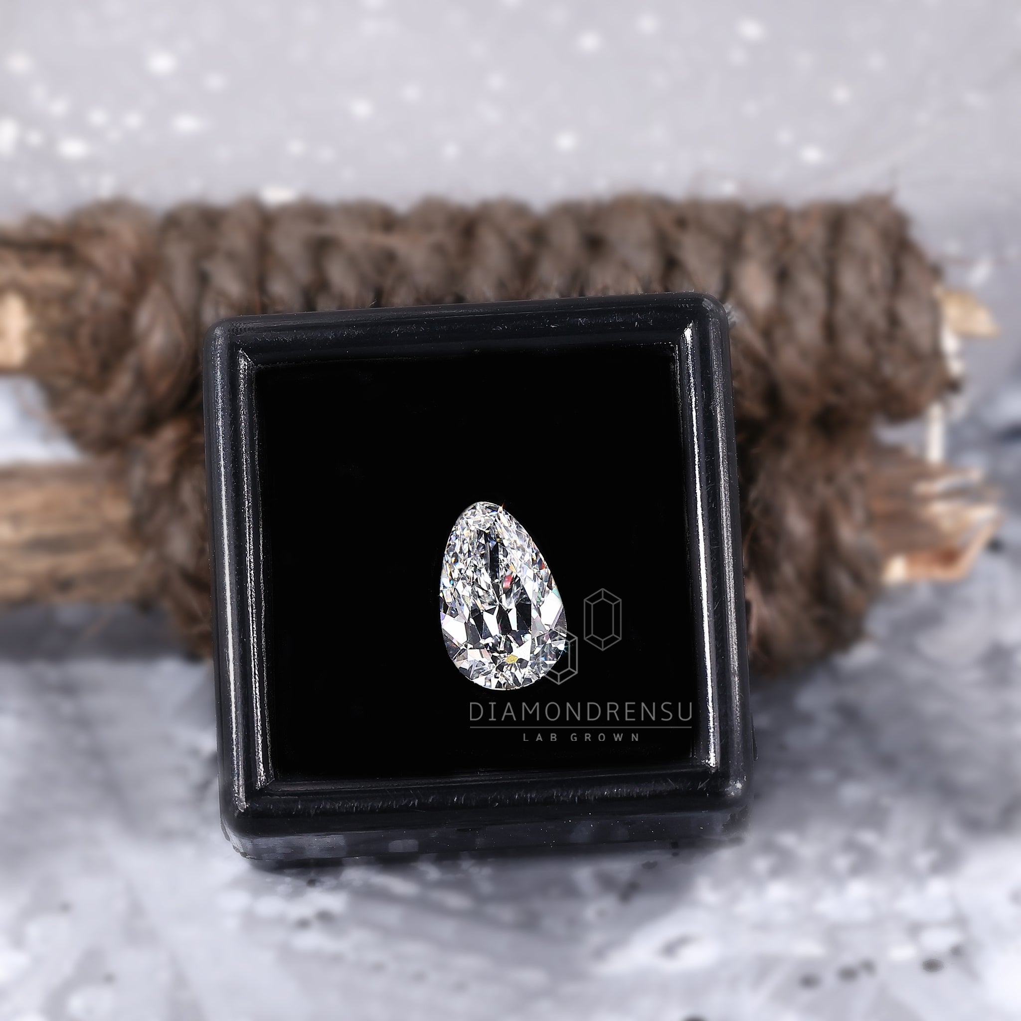 Buy loose lab grown diamond with IGI certification from Diamondrensu UK.
