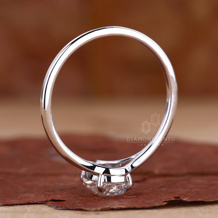Engage Ring UK shows a rose cut ring in solitaire style.

