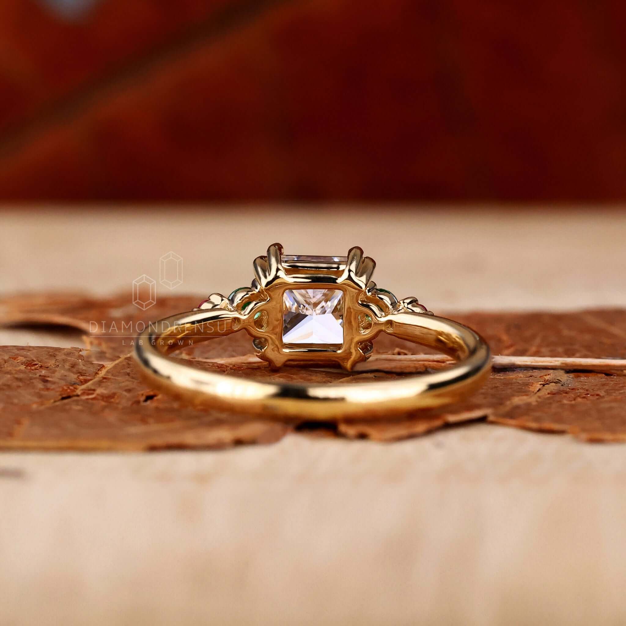 yellow gold engagement ring