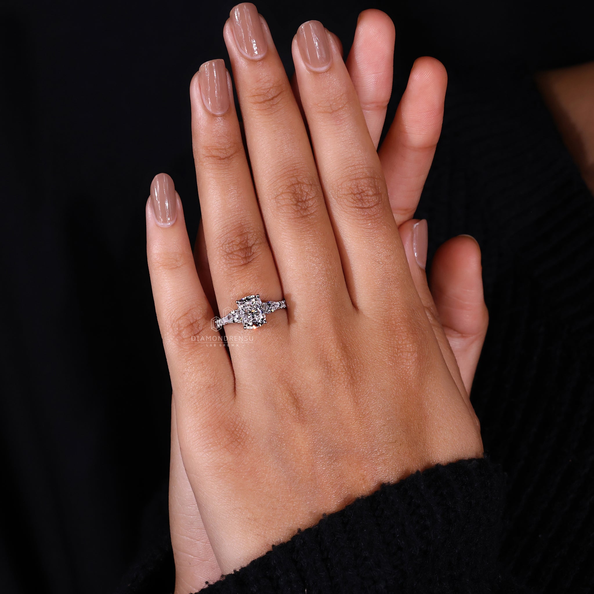 White gold ring with 3 Stone Diamond Ring detail
