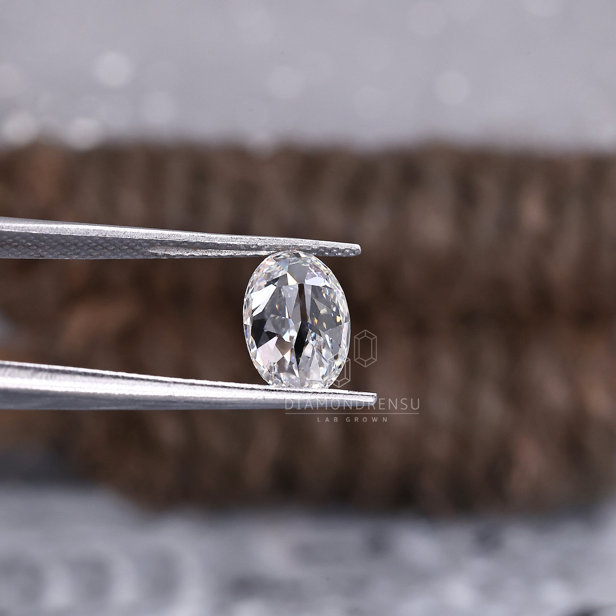 Loose old mine cut diamond with classic oval shape and lab grown origin.
