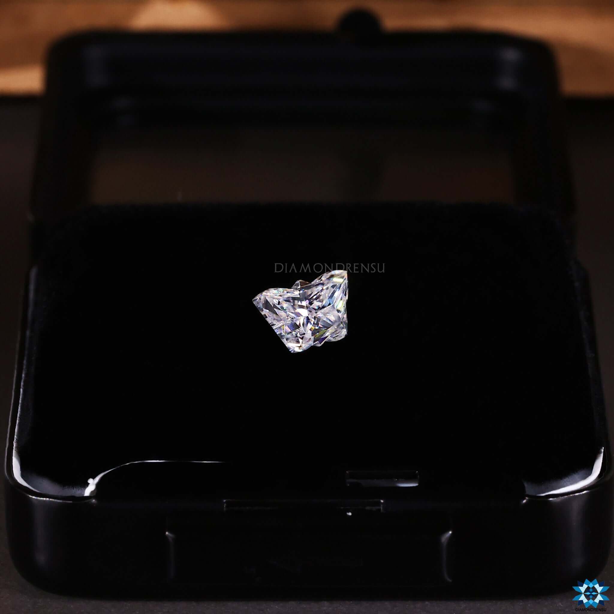 custom cut moissanite