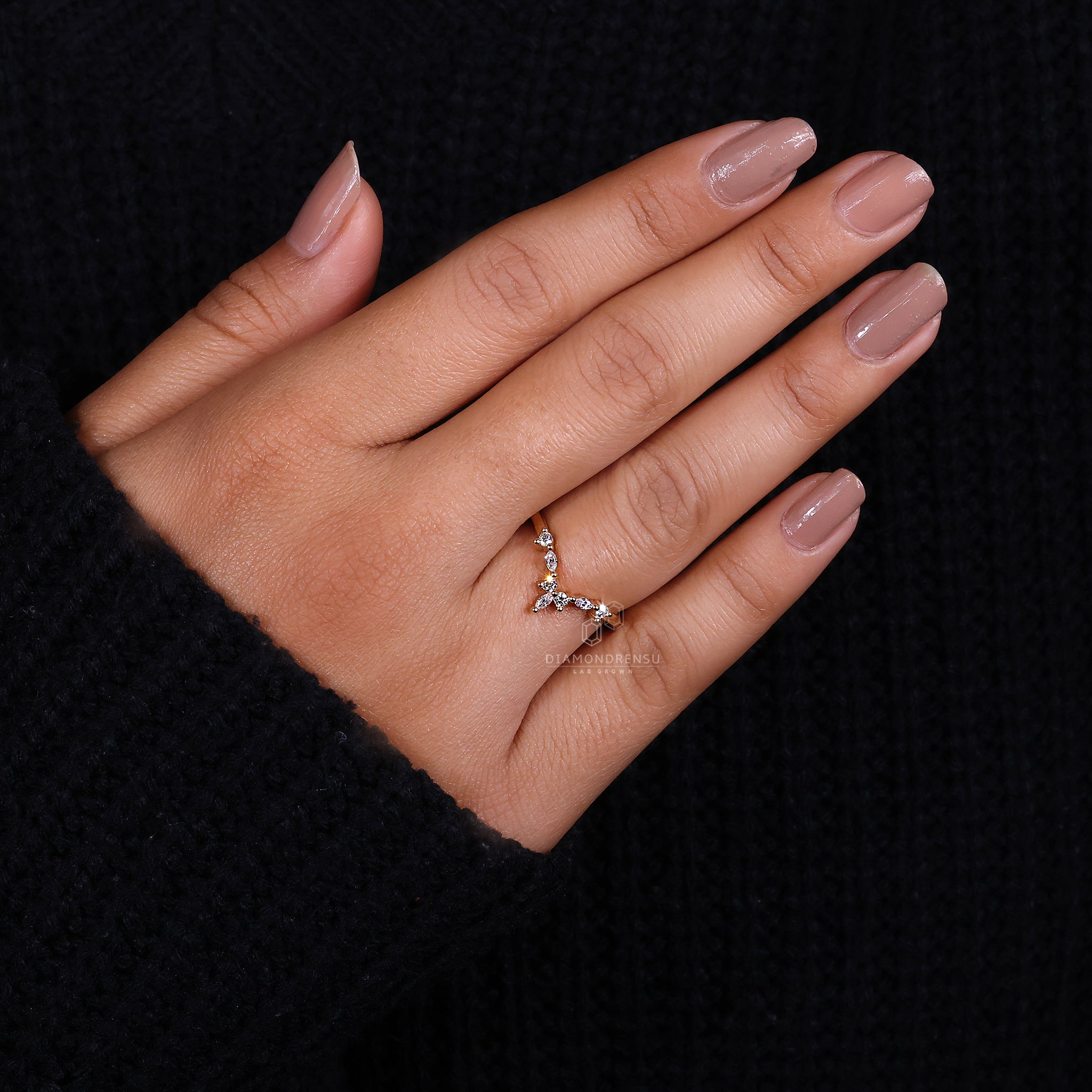 Elegant yellow gold tiara wedding band.
