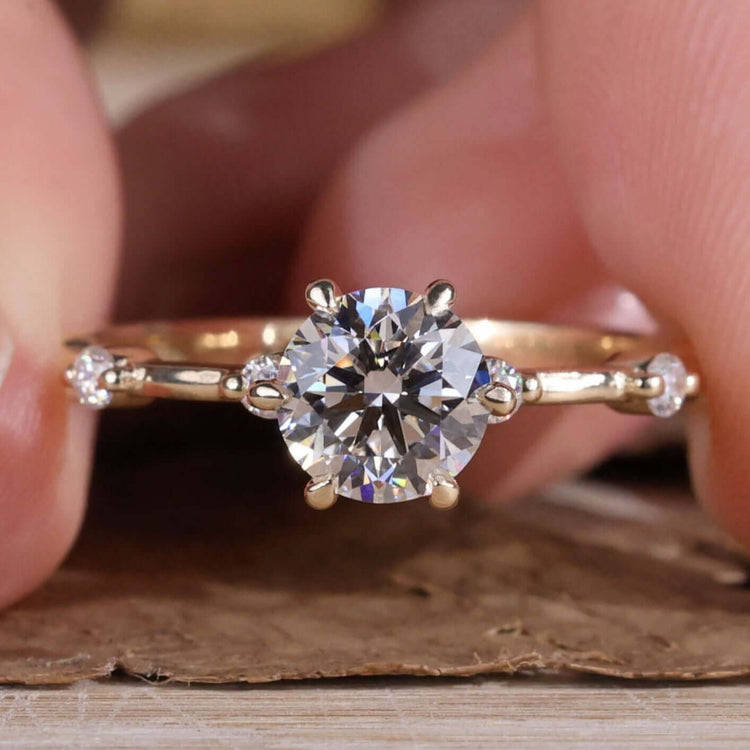 Round Diamond Engagement Ring featuring elegant craftsmanship.