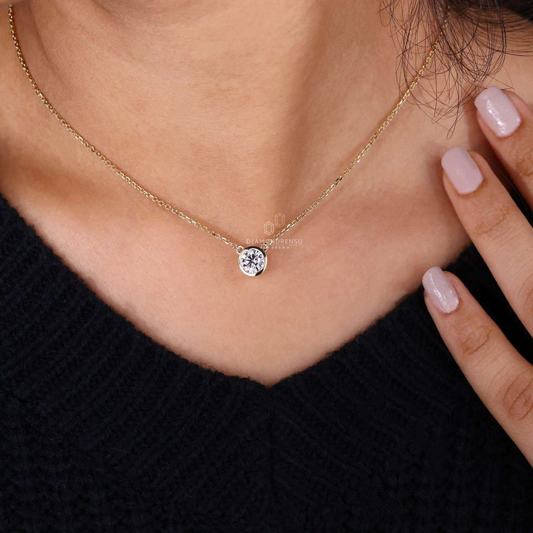 bezel set pendant 
