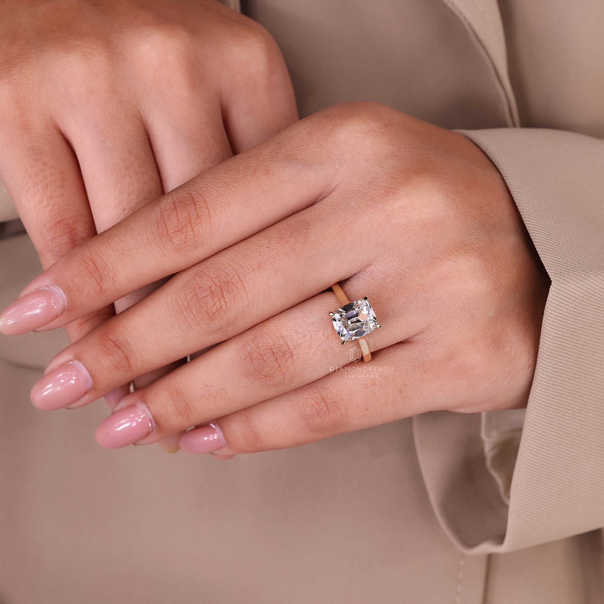 4 claw prong ring is used to hold the old mine cut securely with prong setting.
