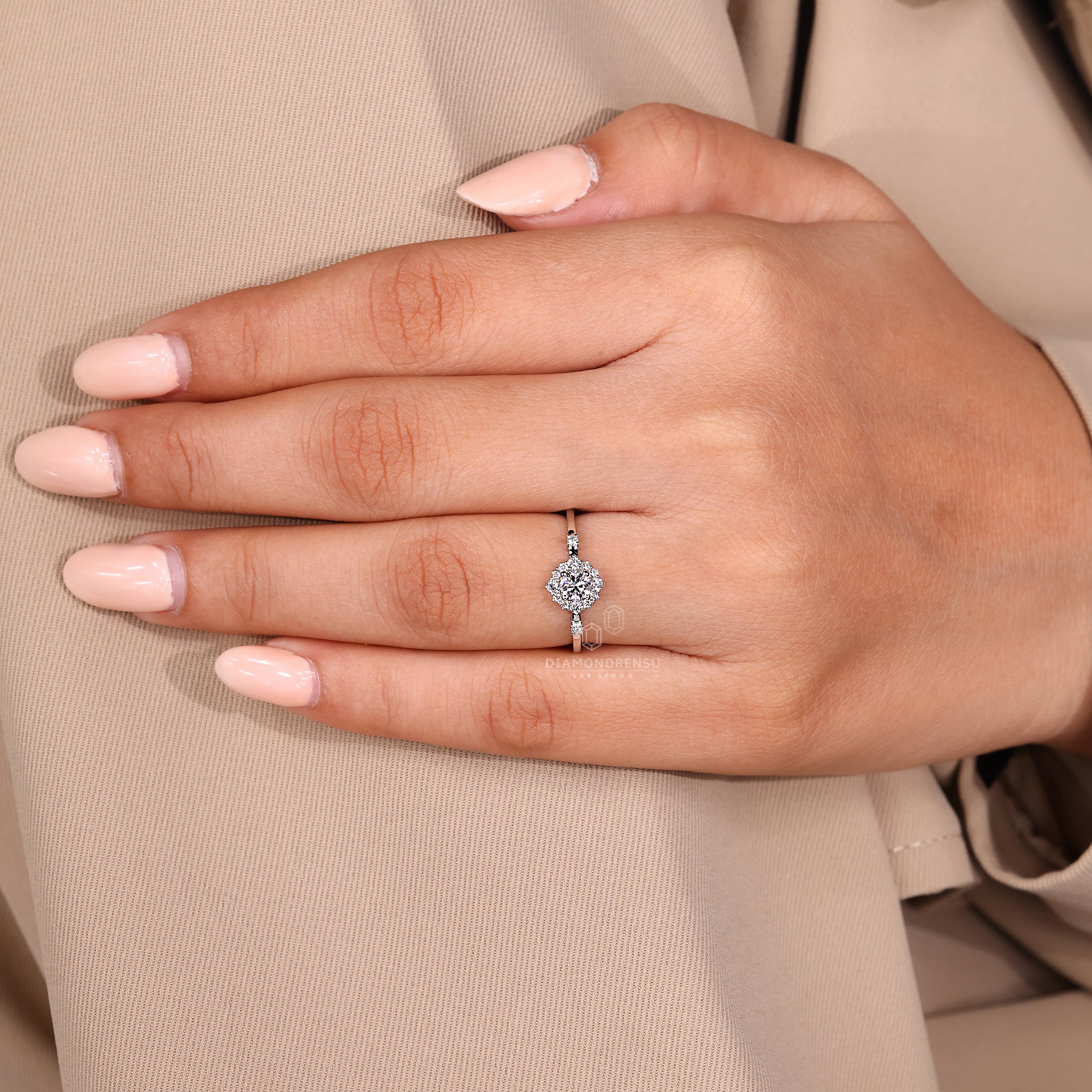 White gold ring with a smooth polished finish.

