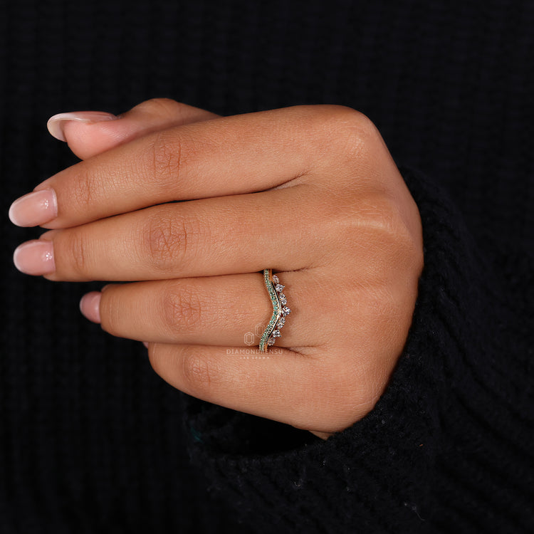 Yellow gold emerald tiara ring.
