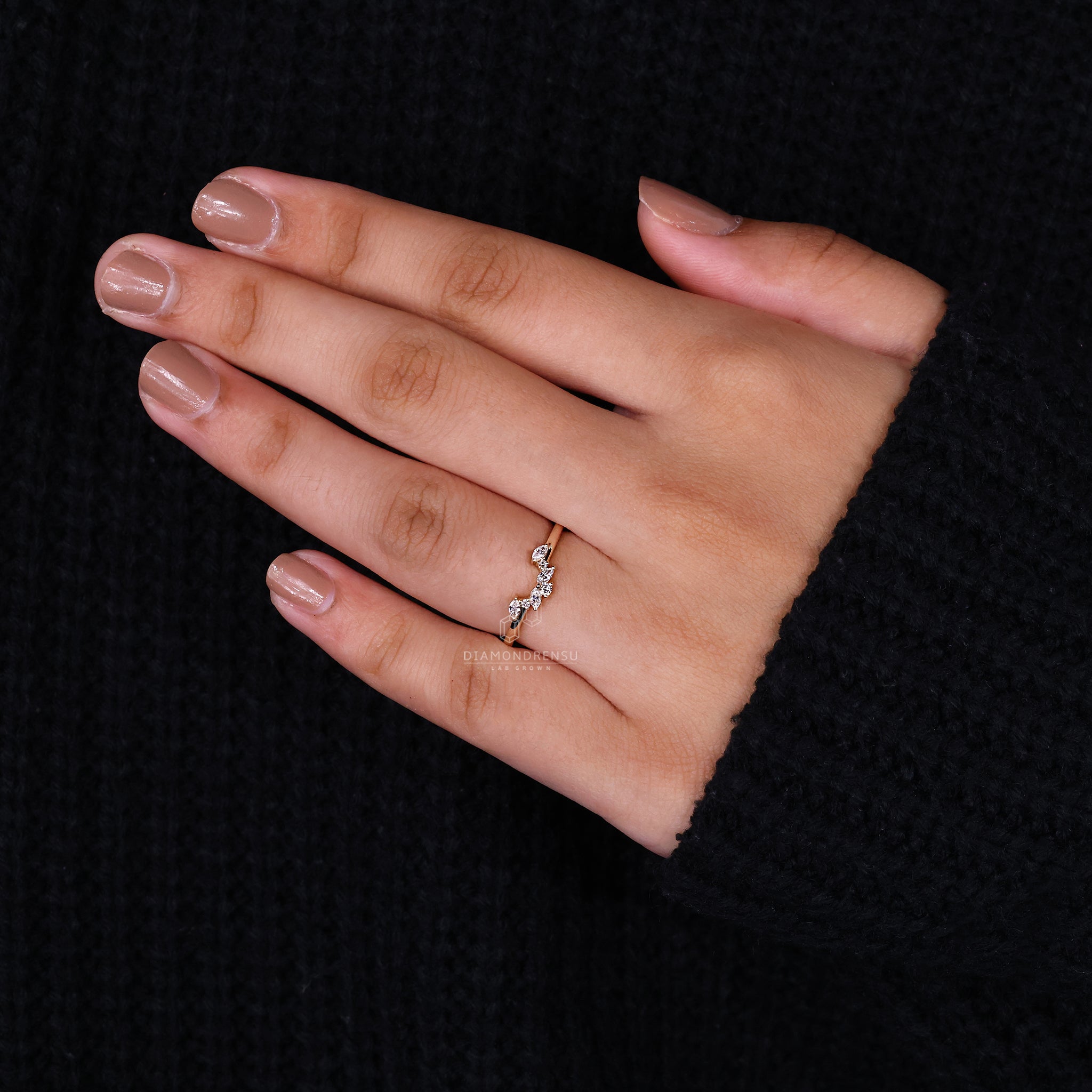 Handmade tiara diamond wedding ring.
