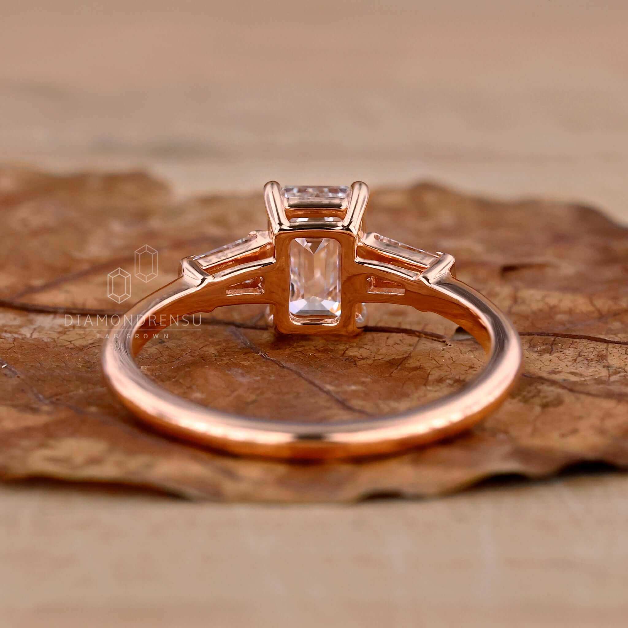 rose gold engagement ring