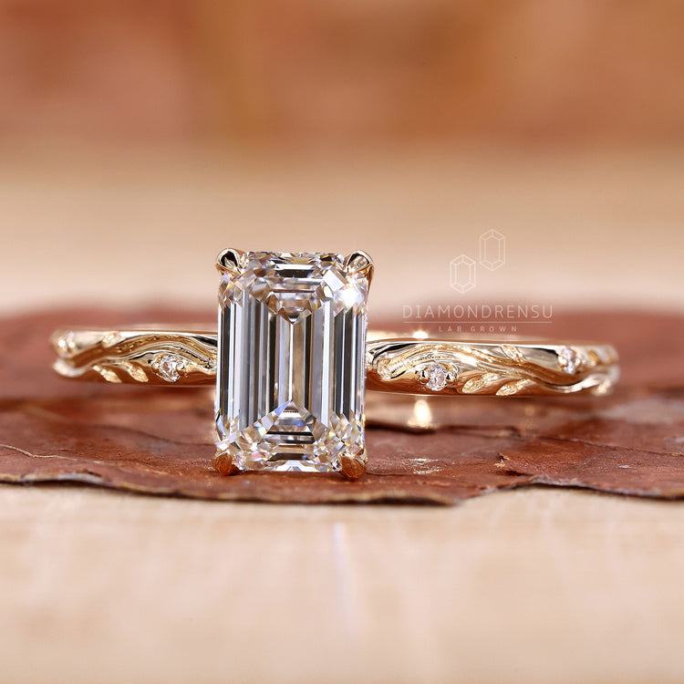 Vintage engagement ring with emerald center.
