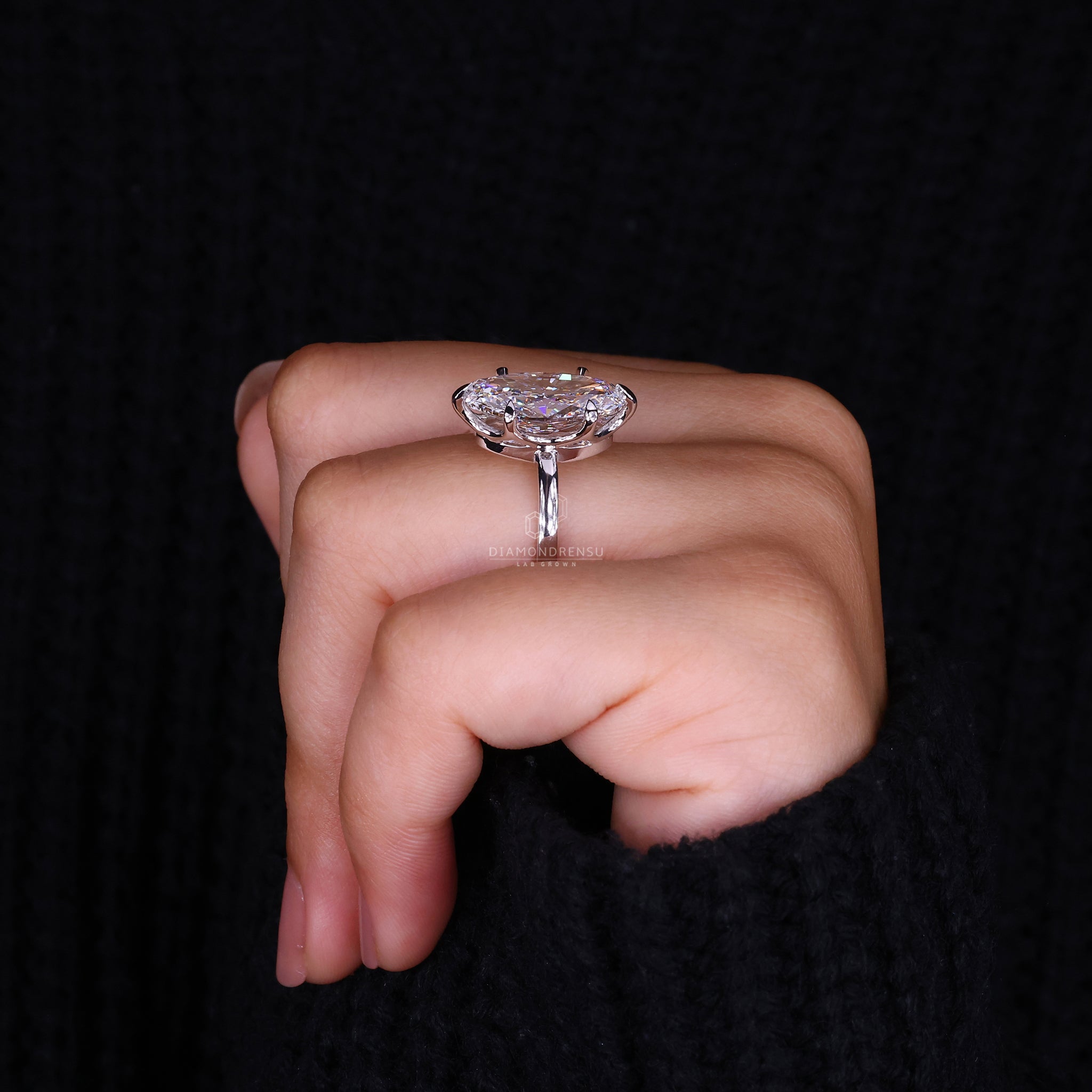 Handmade jewelry with diamondrensu UK ring
