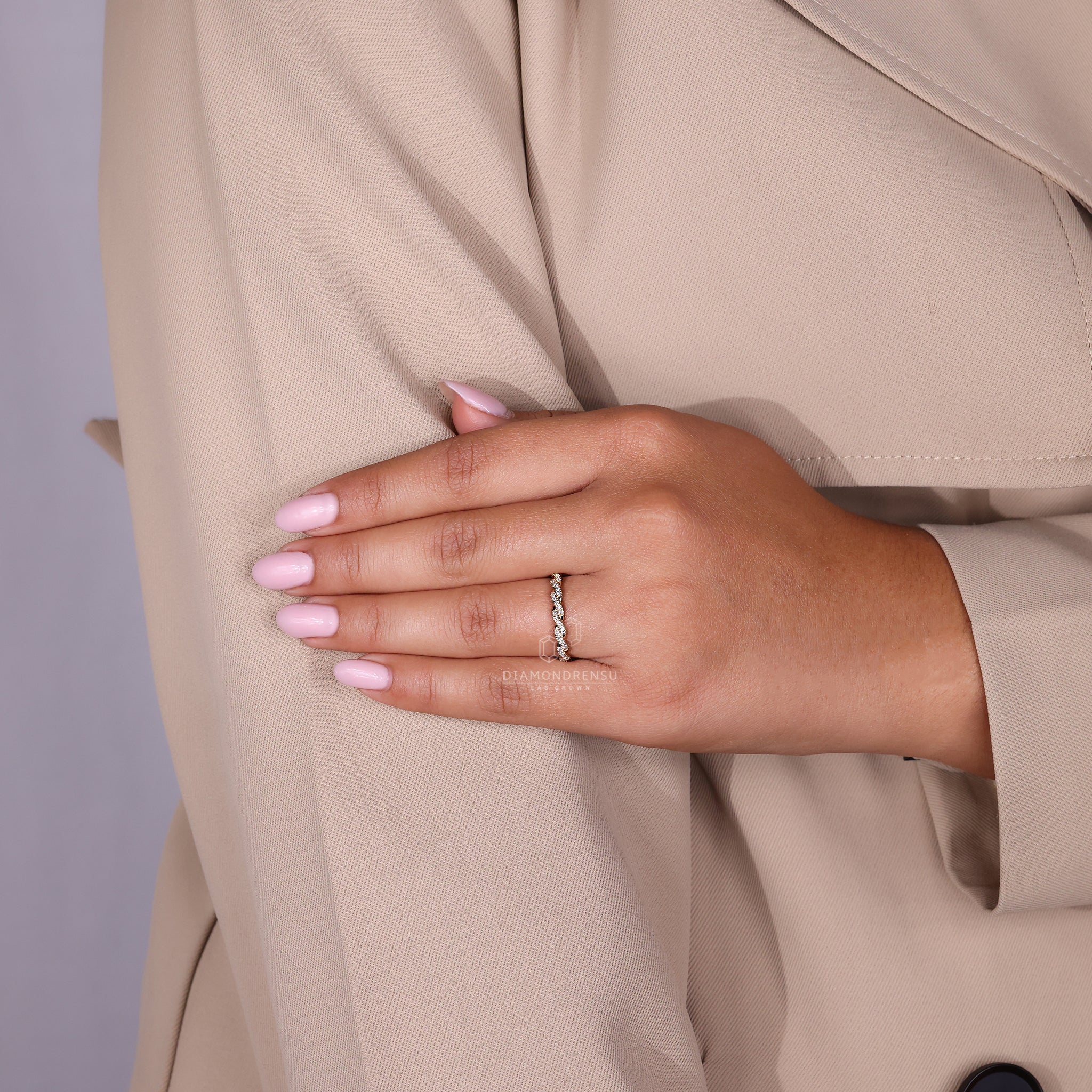 Unique twist style wedding ring.
