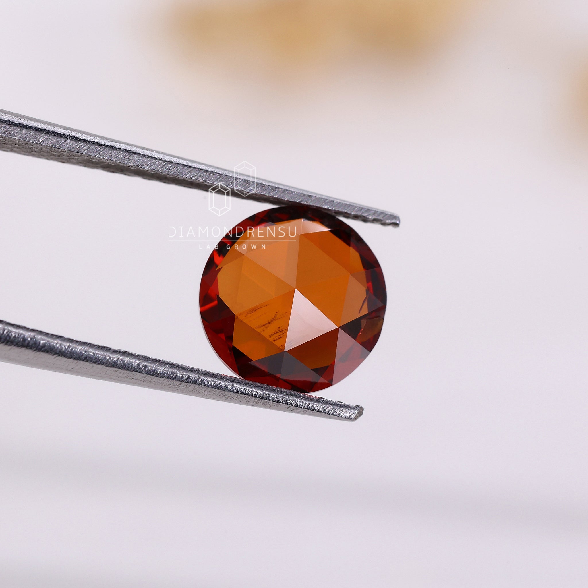 Diamondrensu UK loose diamond in round rose cut champagne style.
