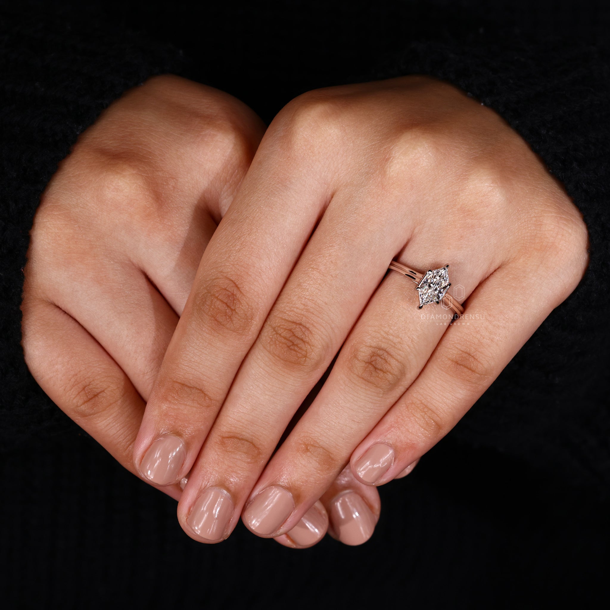Diamond solitaire ring crafted in white gold ring.

