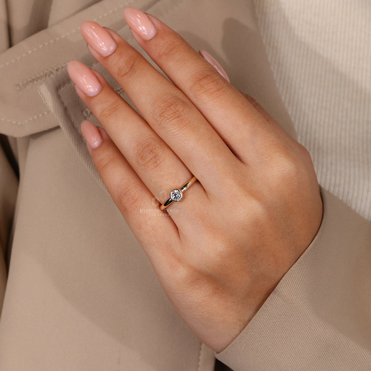 Solitaire setting crafted in custom engagement ring design.
