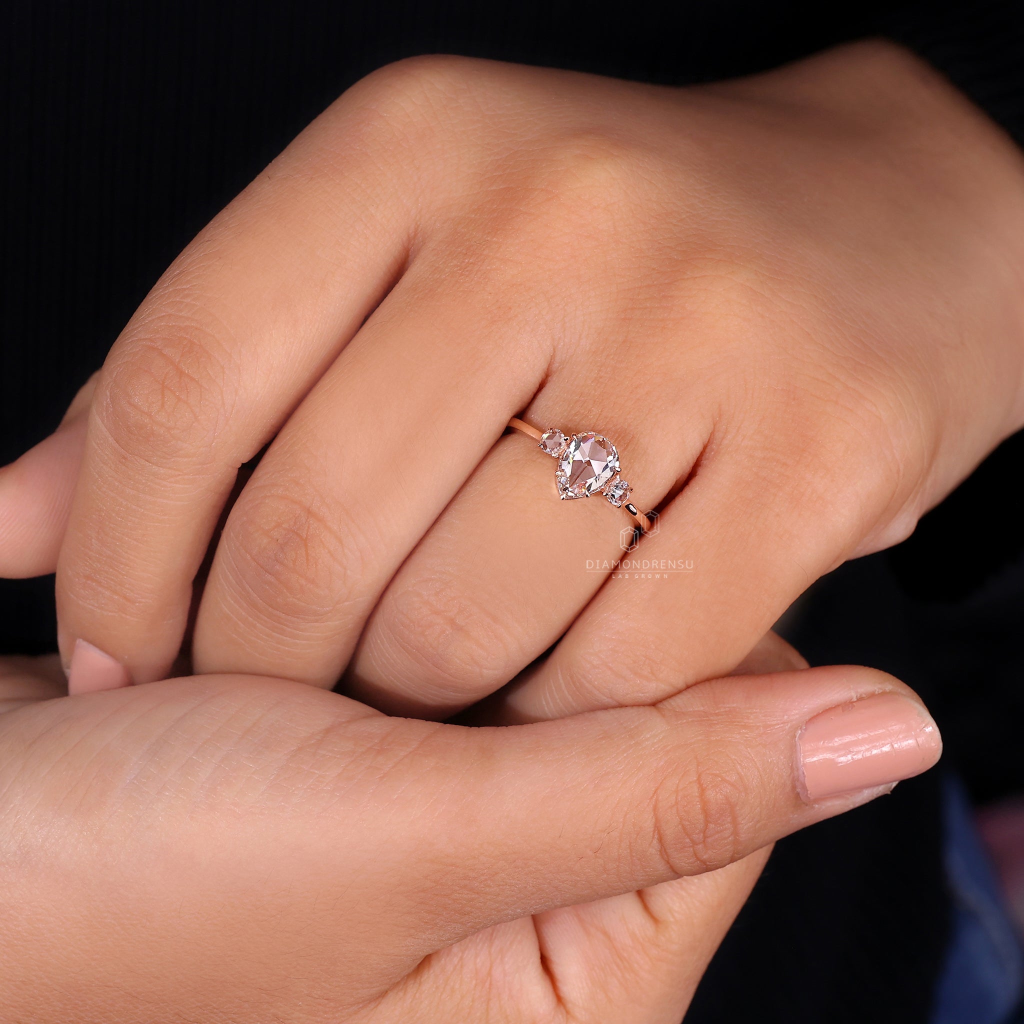 Round rose cut ring in rose gold ring
