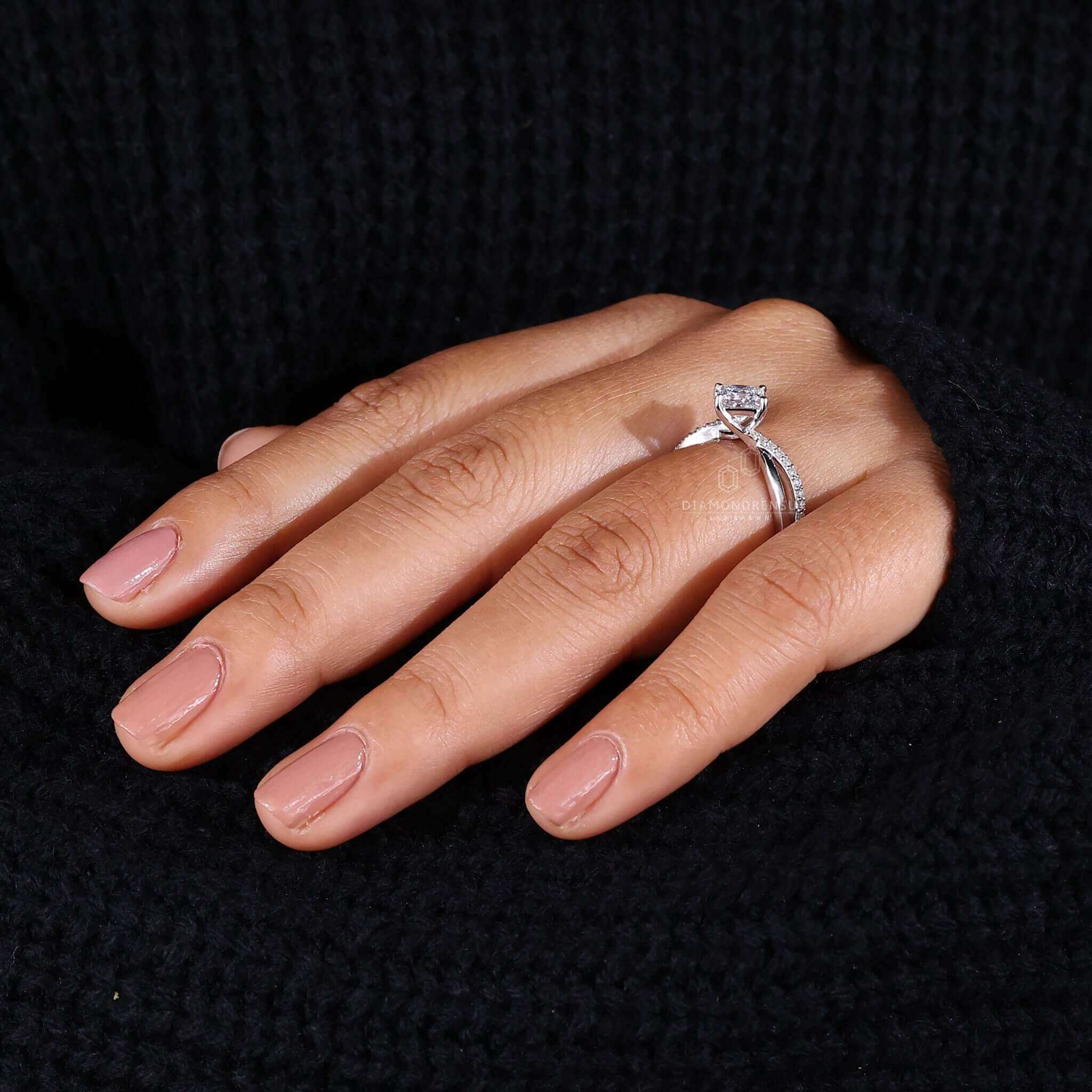 diamond engagement ring