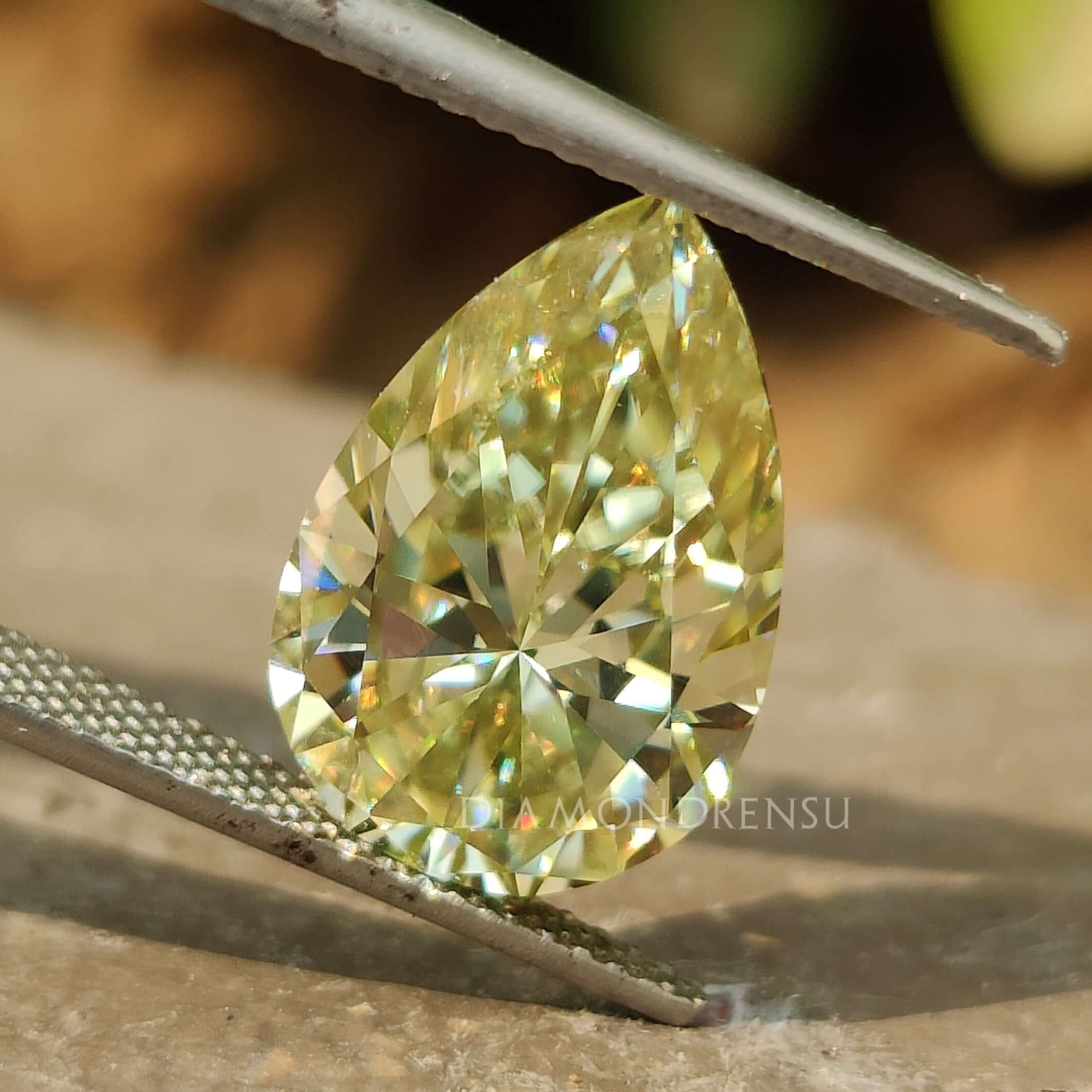 moissanite vs diamond - diamondrensu