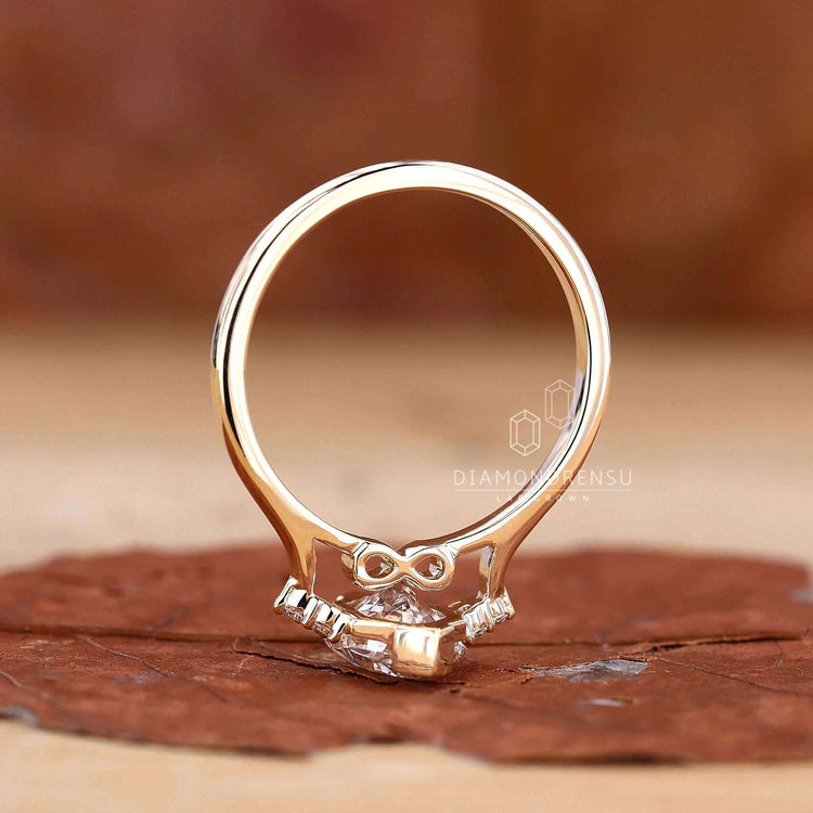 Muse engagement ring tailored for a perfect romantic proposal.