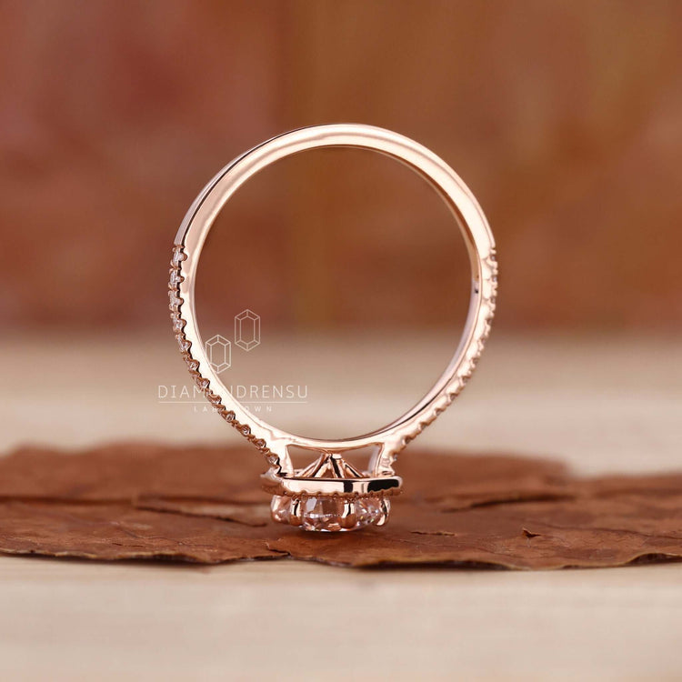 Round brilliant cut diamond ring with a Lab Grown Diamond in a handmade jewellery setting for sustainable luxury.
