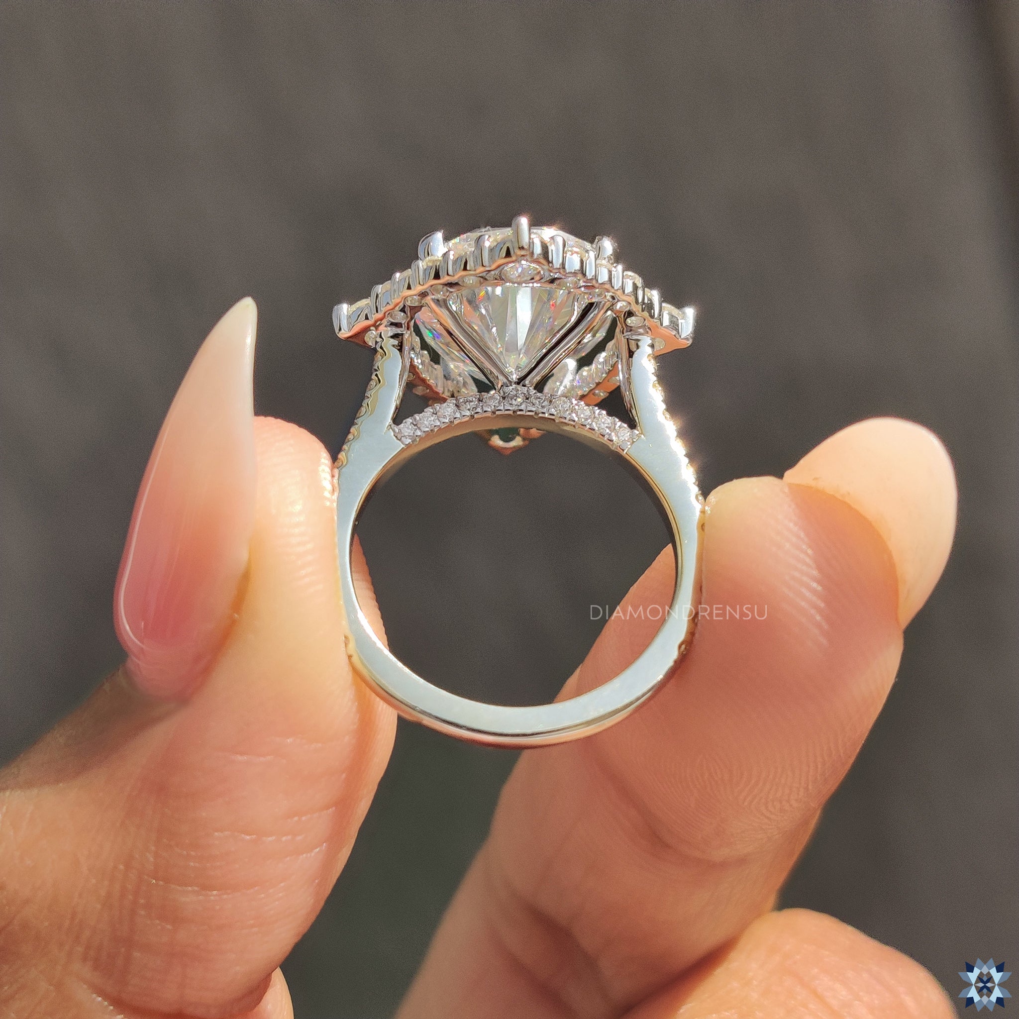 Pave setting ring in round ruby ring style
