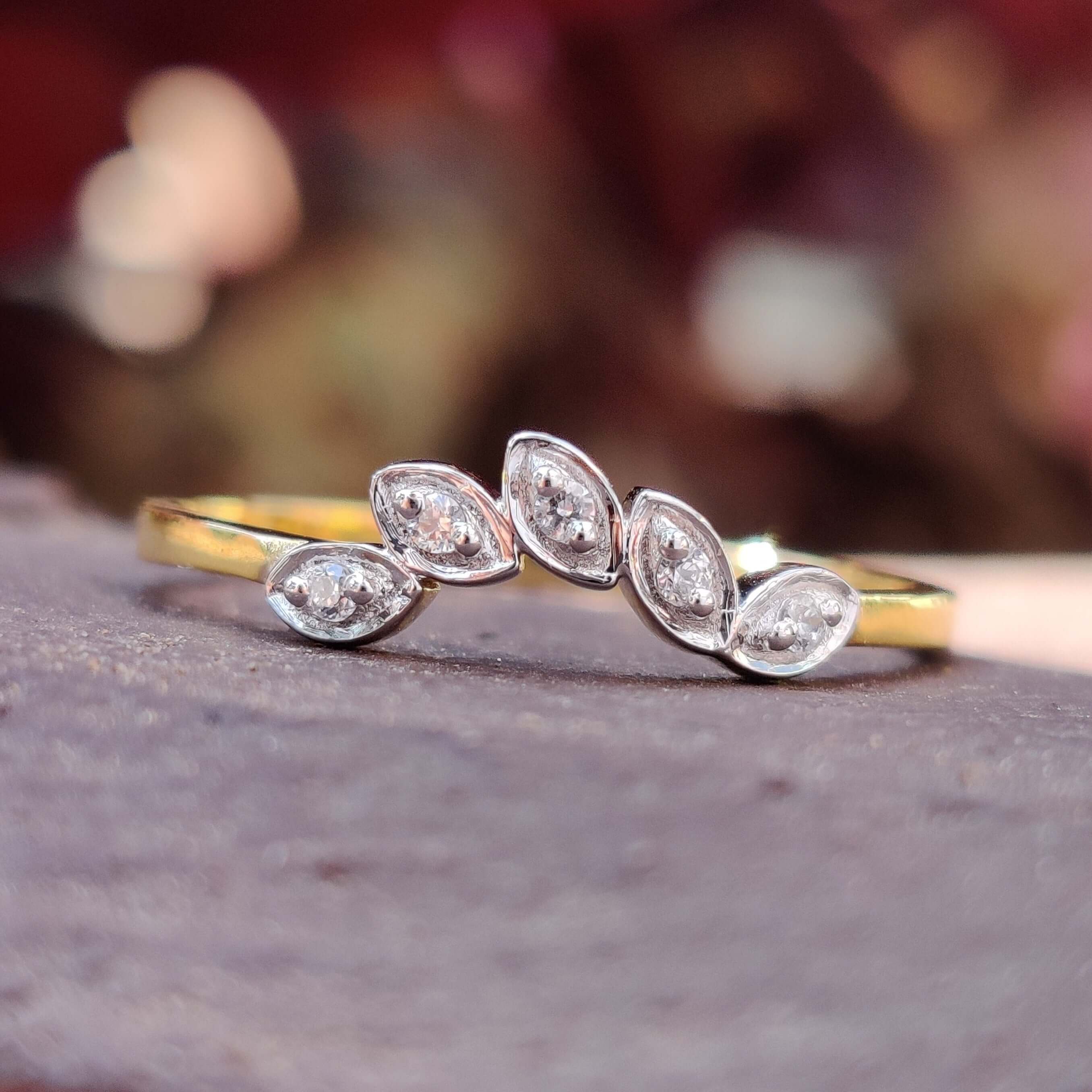 moissanite band