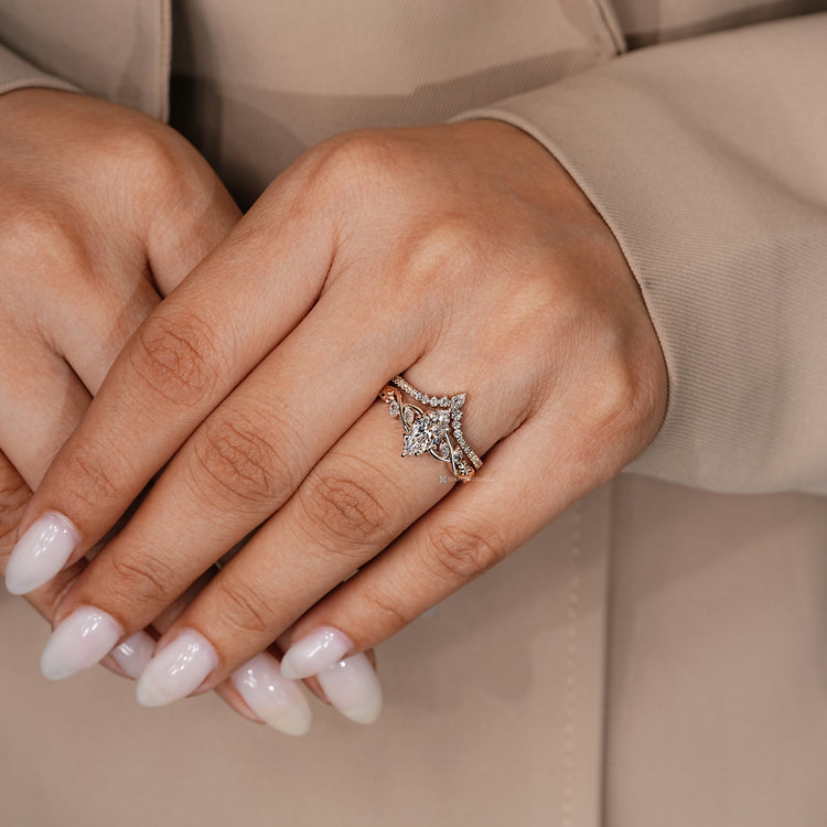 Bridal set with blooming flower bud setting design.