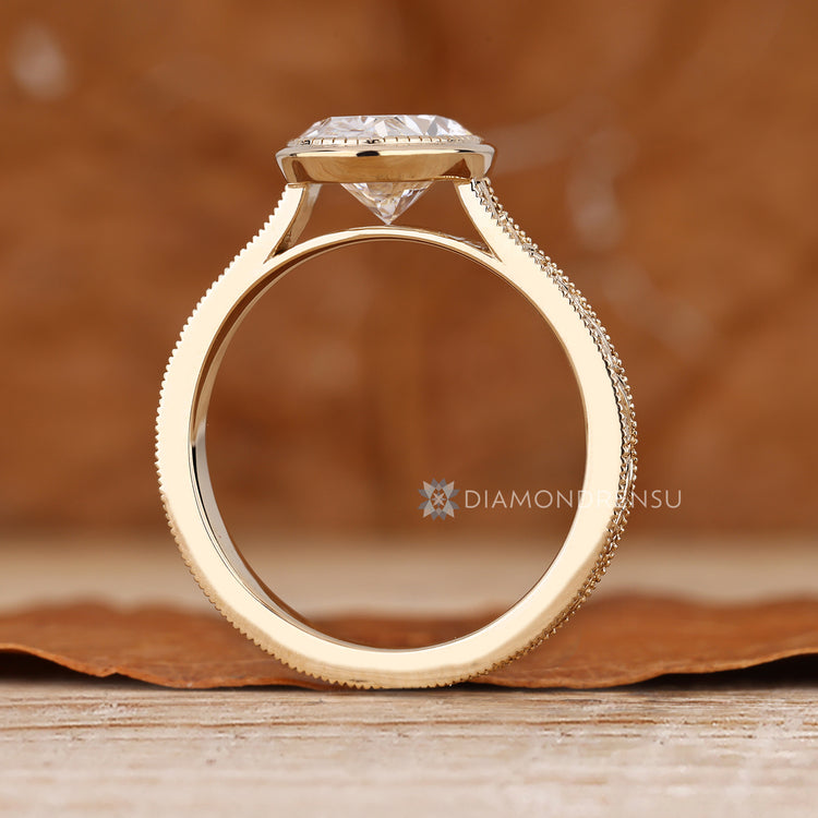 IGI certified lab grown oval diamond ring handmade.
