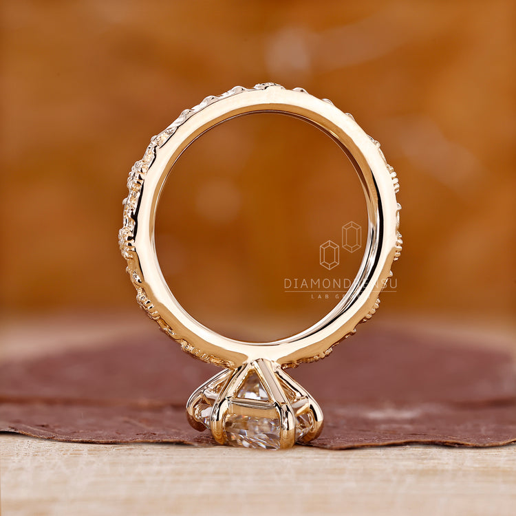 IGI certified dutch marquise ring with sunflower design.