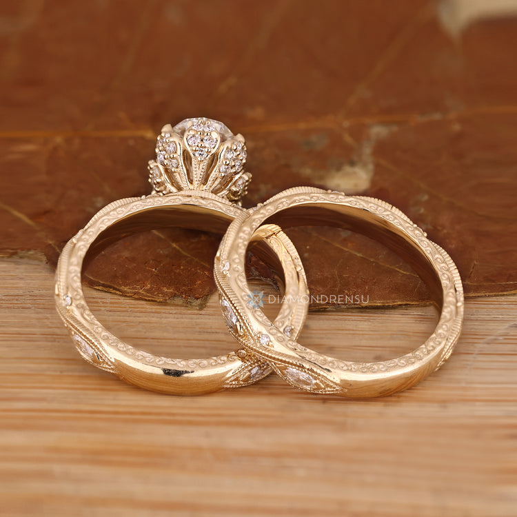 Vintage style ring with four claw prong setting.