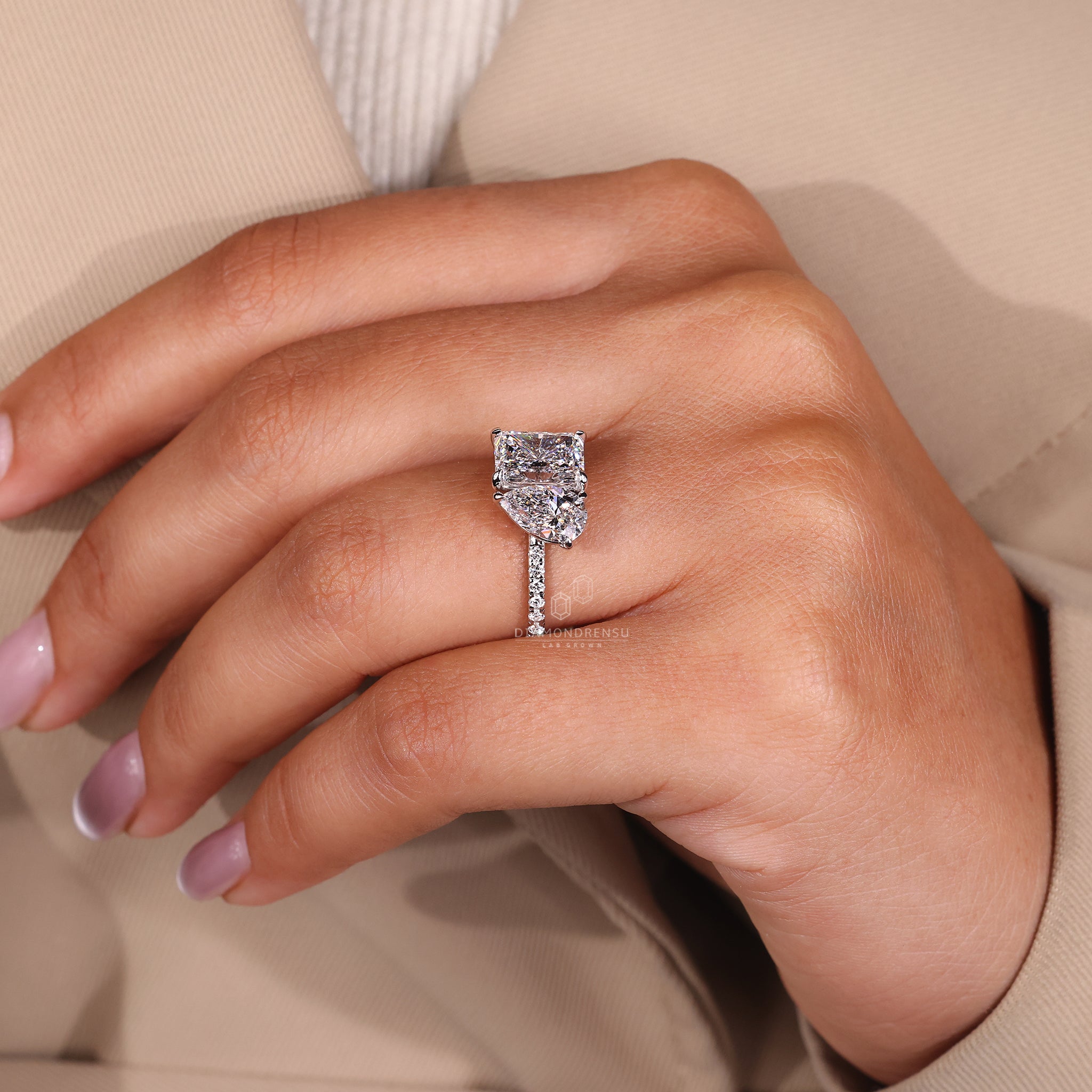 Pave setting ring in a polished design.
