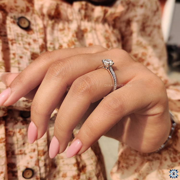 Moissanite ring in 6 claw prong ring design
