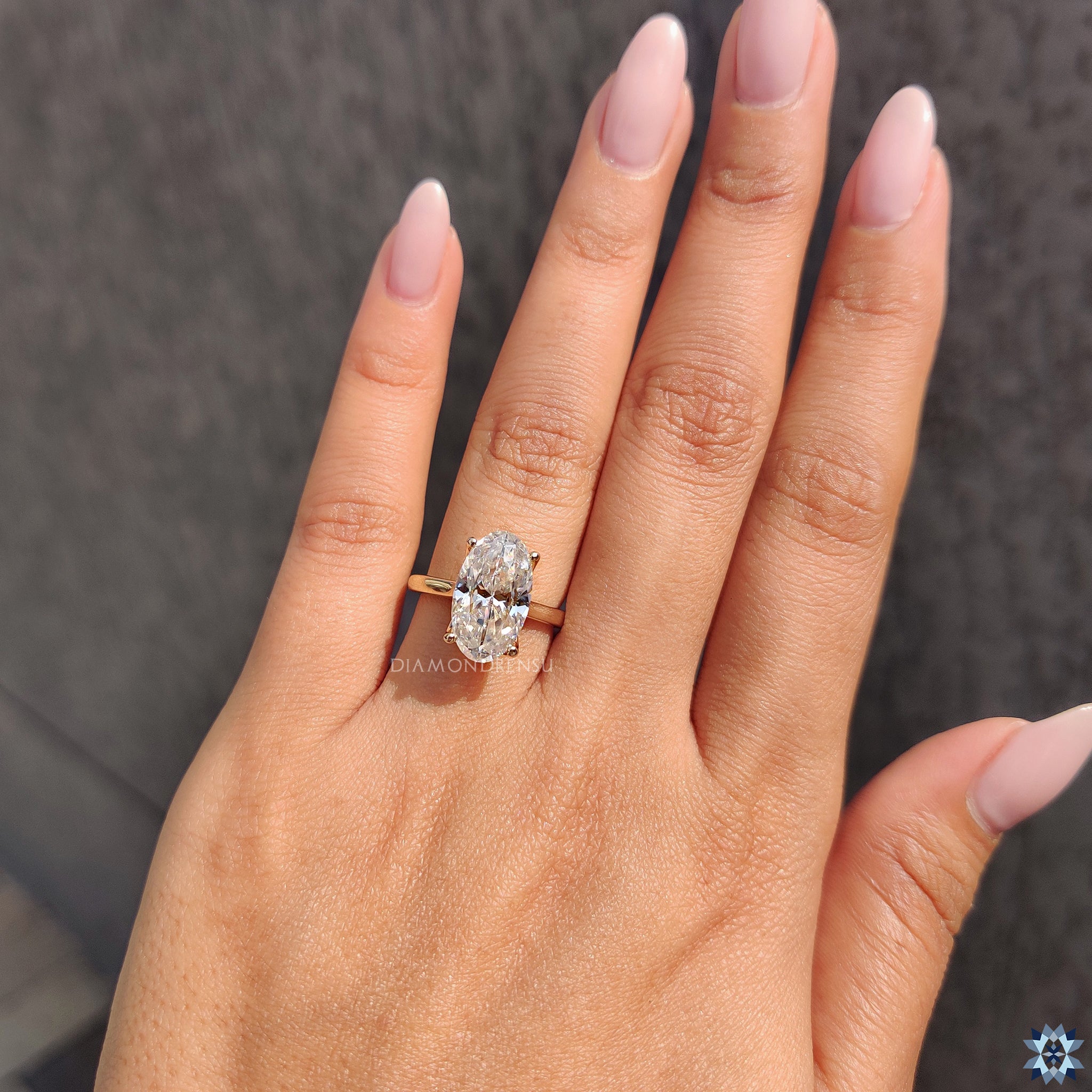 Yellow gold ring with solitaire engagement ring
