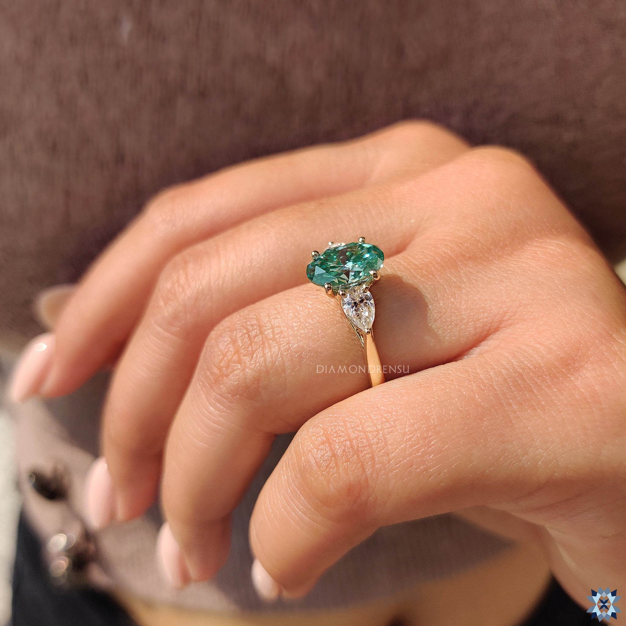 Custom engagement ring in buy Moissanite ring style
