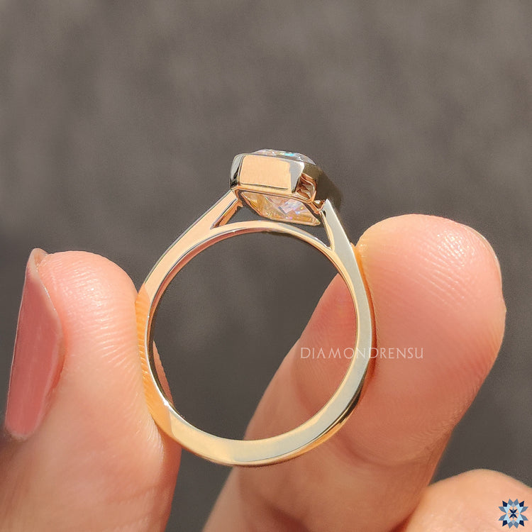 Custom engagement ring with emerald cut ring
