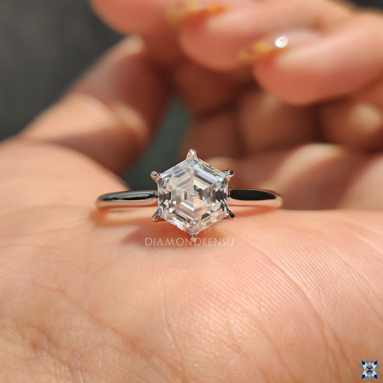 Buy moissanite ring from Diamondrensu UK with a custom hexagon design.

