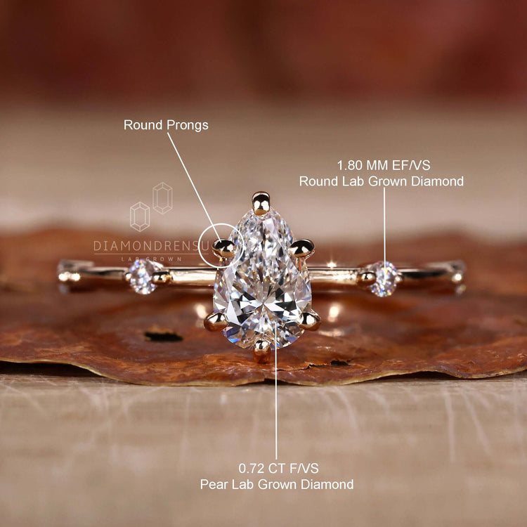 2 carat round diamond ring in a yellow gold ring design, perfect for timeless and classic elegance.