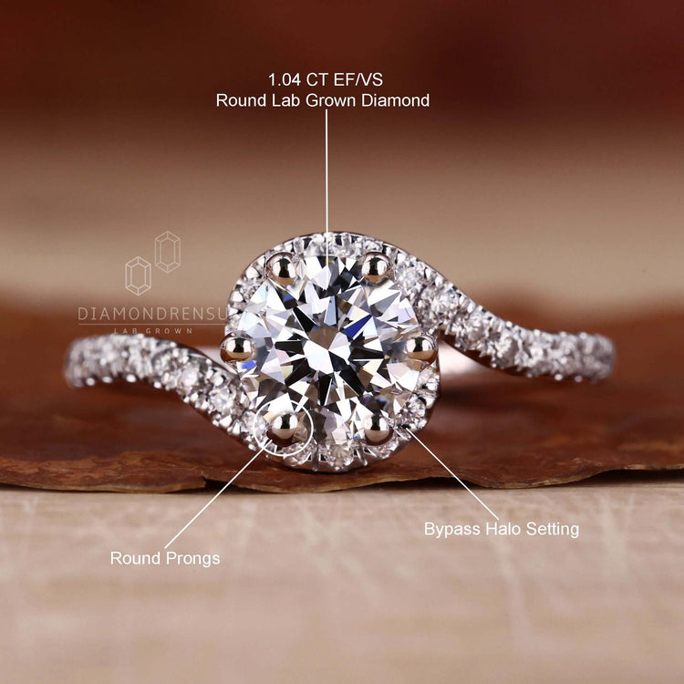 Six prong diamond ring with Lab Grown Diamond, igi certified for ethical and sustainable jewellery options.