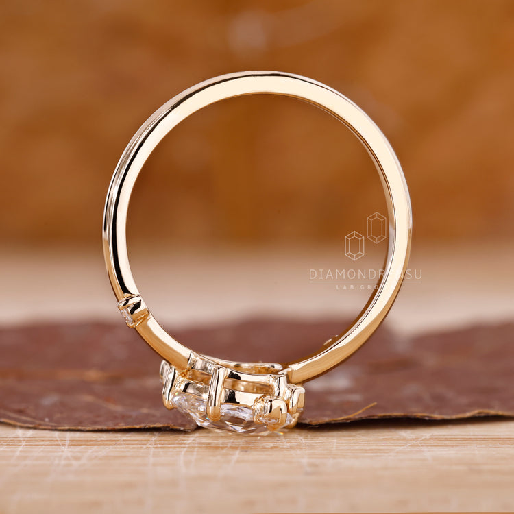 Rose cut diamond cluster ring with 7 stones.