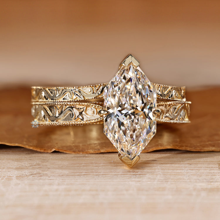 Lab grown diamond bridal set with compass prong setting.