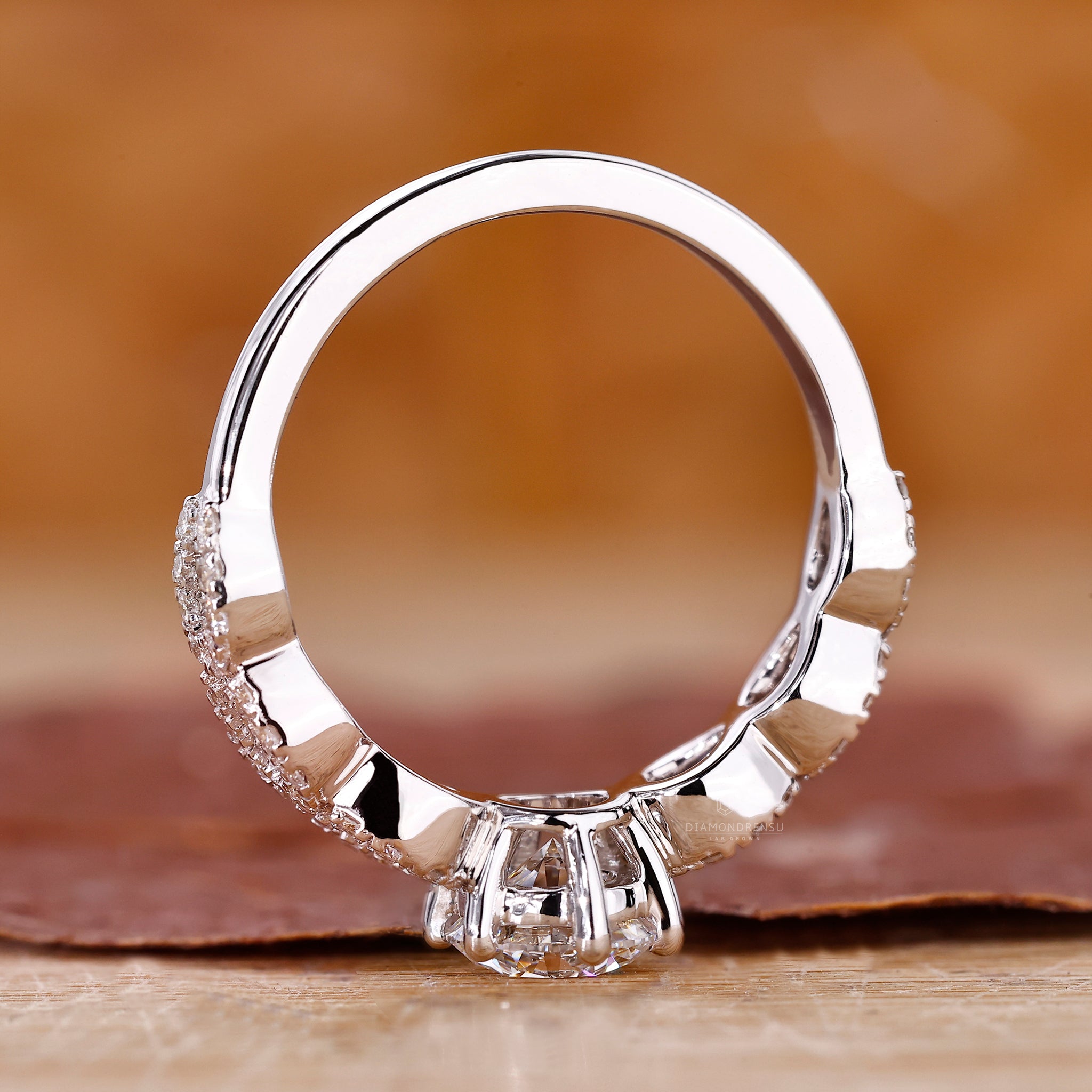 White gold ring featuring a round Lab Grown Diamond in classic style.
