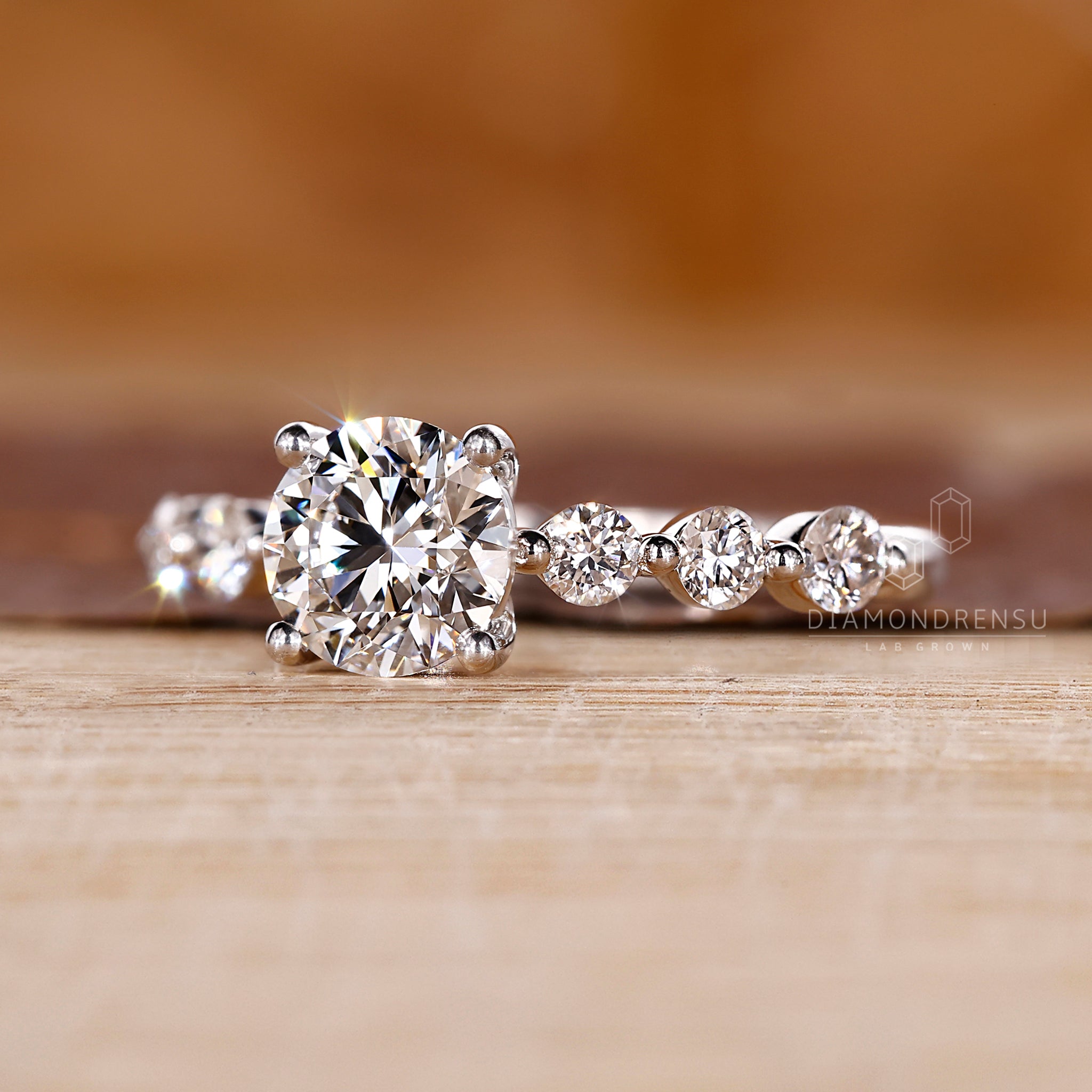 Lab grown diamond ring with 4 round prong setting