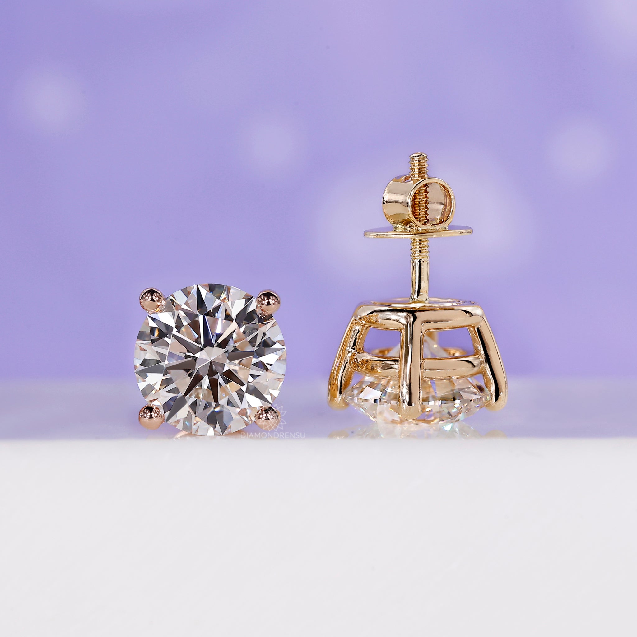 Handmade round diamond earrings by Diamondrensu.