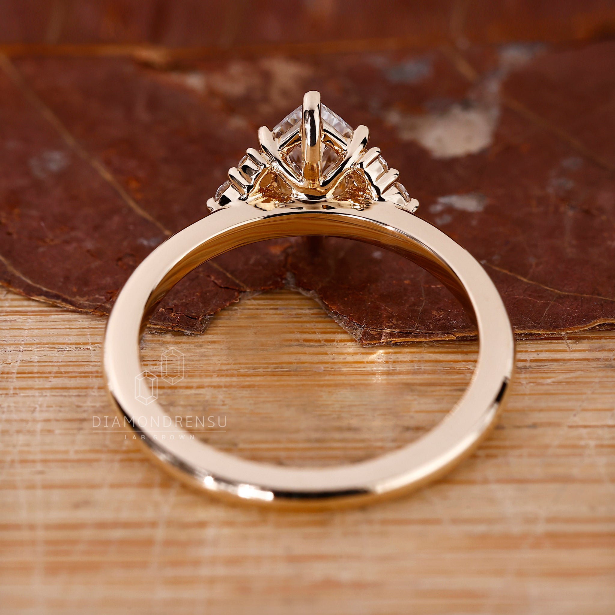 UK engagement ring made with dutch marquise diamond.
