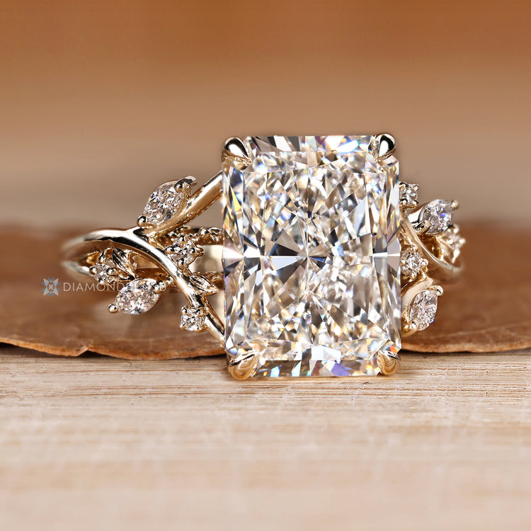 Radiant cut ring with art deco style and hidden diamonds.