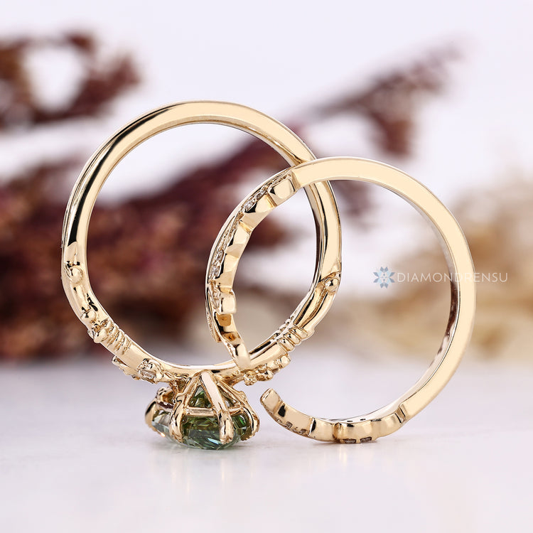 Green Dutch Marquise Diamond Ring And Wedding Band In Split Shank