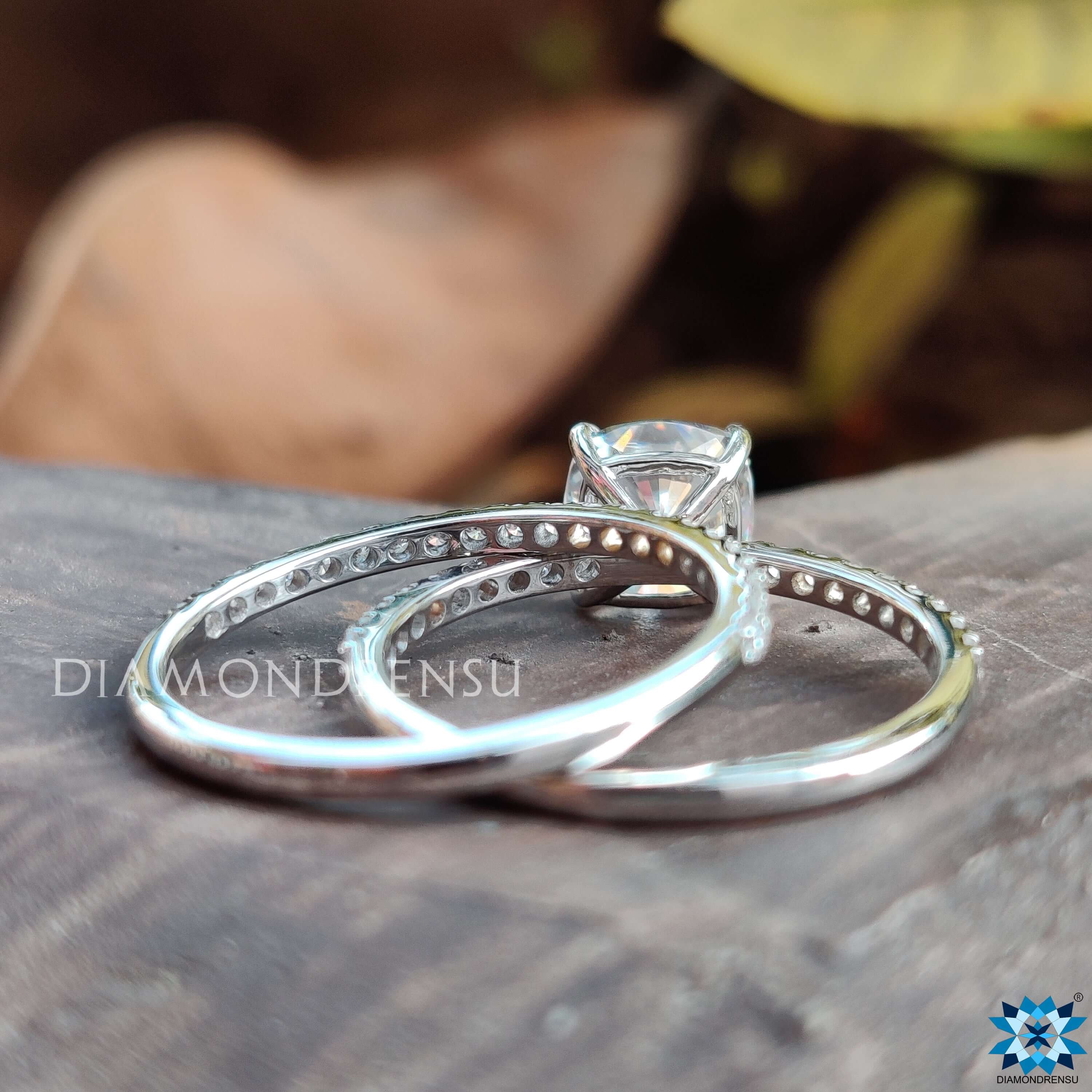 pave ring set